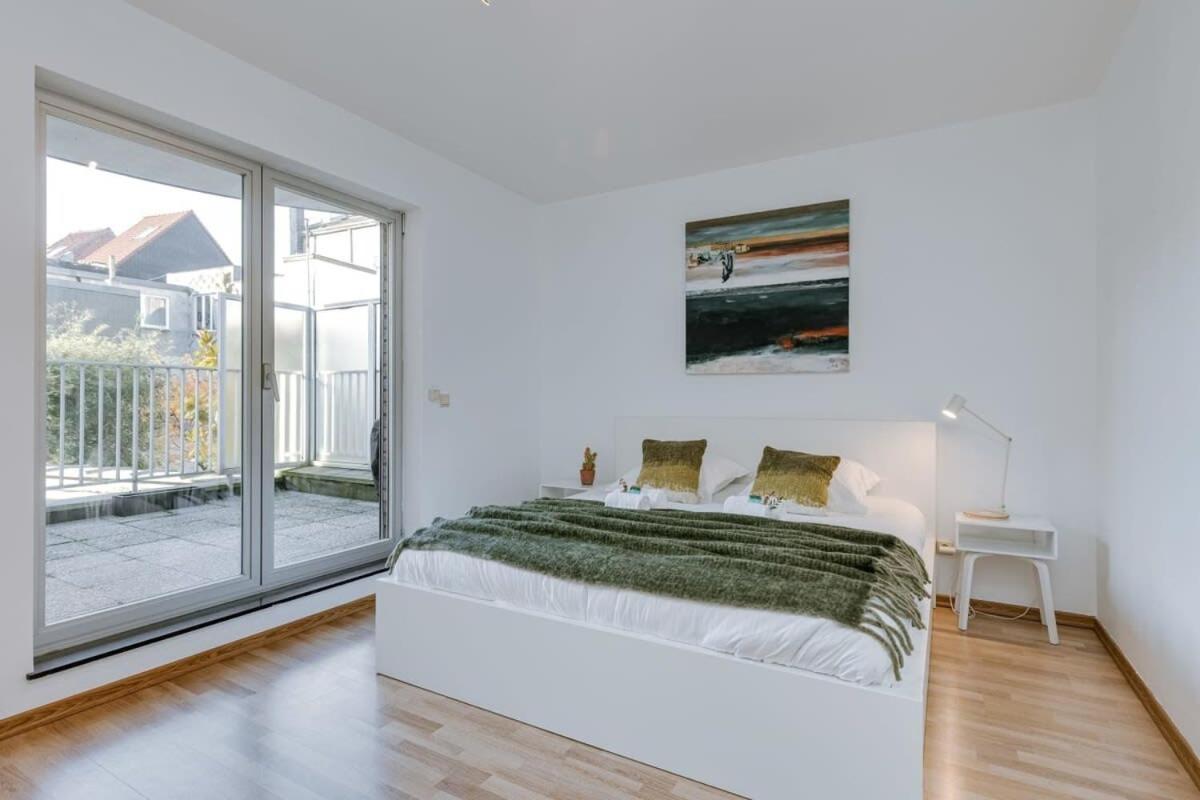Stylish Apartment With Terrace And Balcony Antwerpen Buitenkant foto